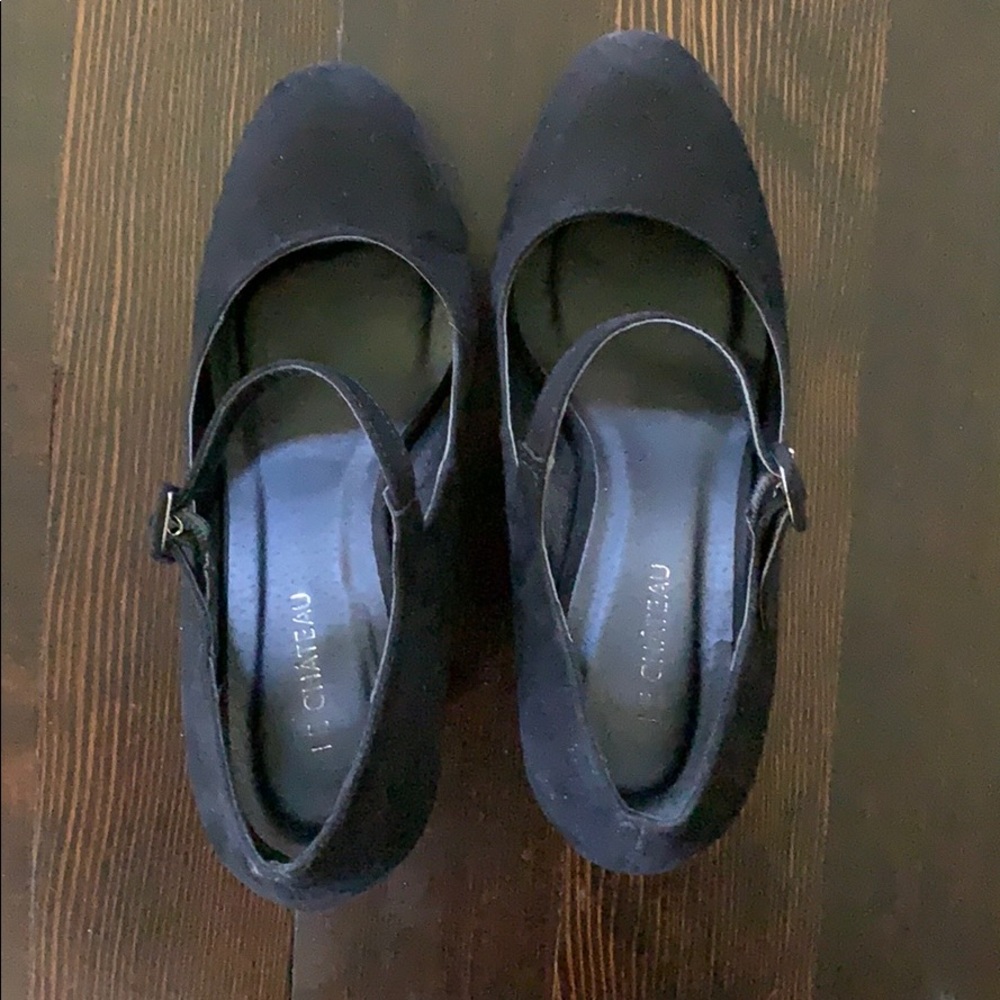 Shoes - Picture 3 of 3